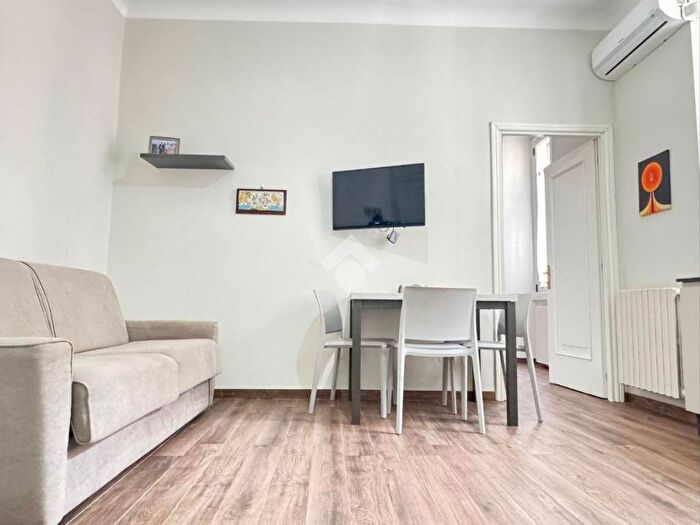 Appartamento bilocale in affitto in Via Lomellina, Argonne Corsica, Milano