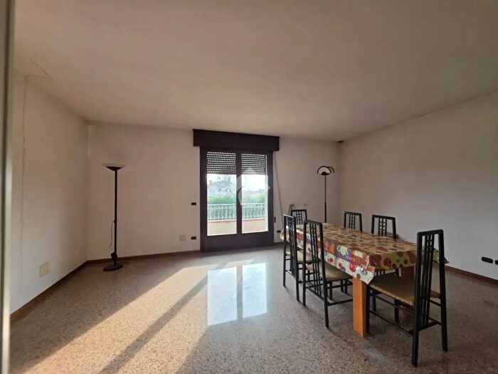 Casa trilocale in vendita in Via Perarello, Campodarsego