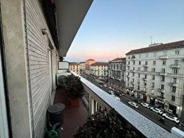 Appartamento bilocale in affitto in Via Andrea Costa, Pasteur, Milano