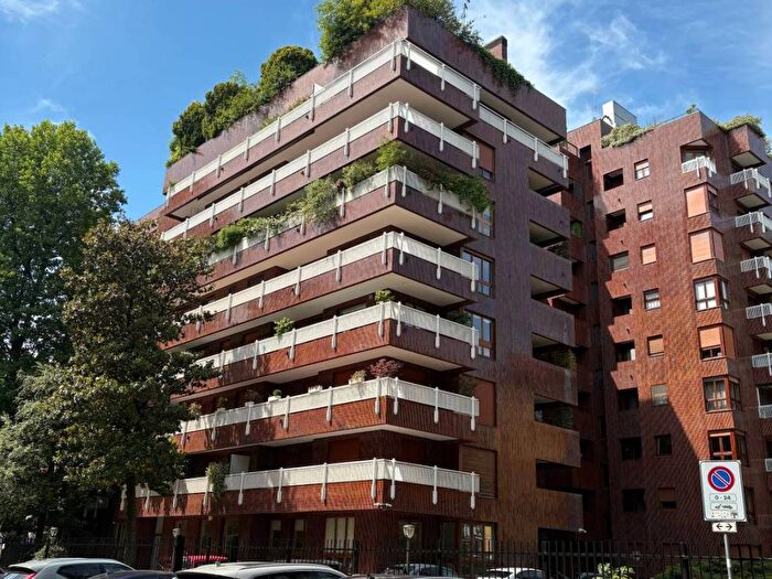 Appartamento quadrilocale in affitto in Via Tintoretto, Amendola Buonarroti, Milano
