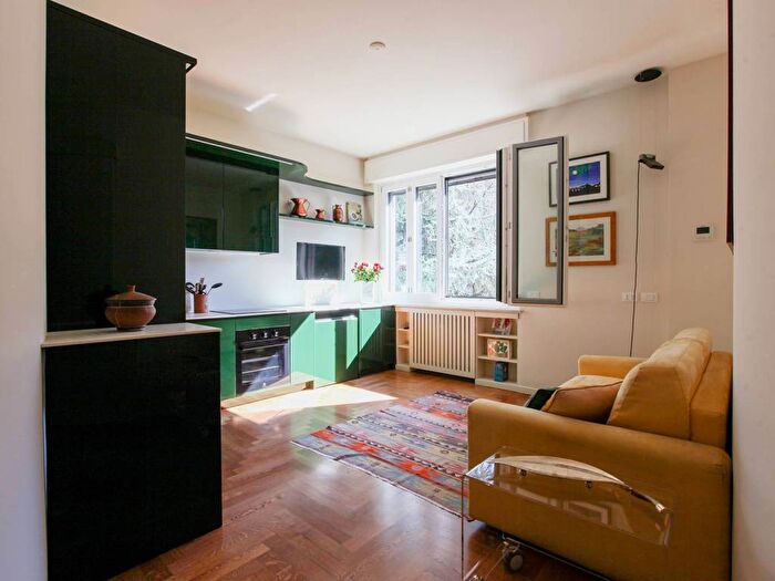 Appartamento bilocale in affitto in Via dei Gradenigo, San Siro, Milano