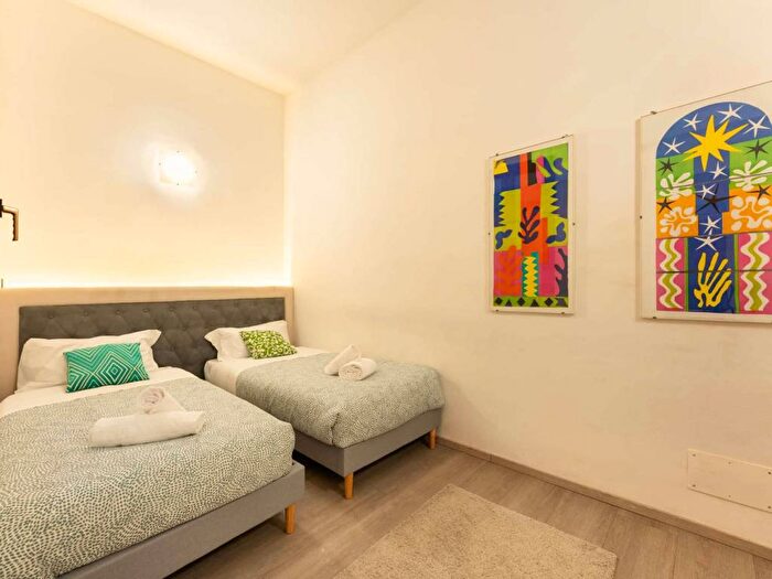 Appartamento bilocale in affitto in Via della Pergola, Duomo, Firenze