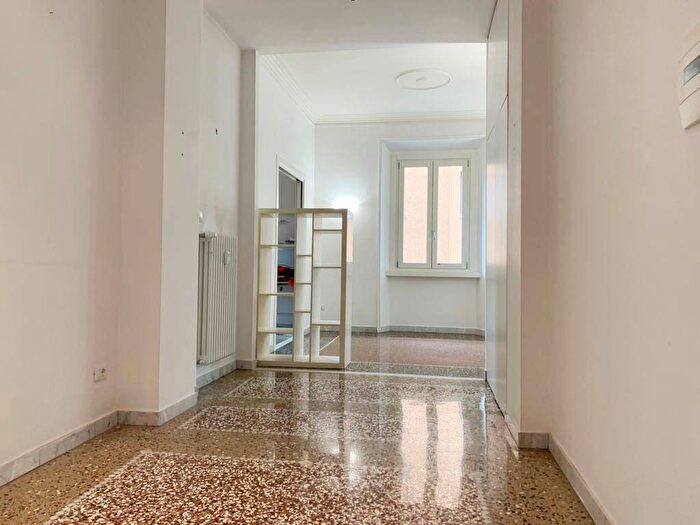 Appartamento trilocale in affitto in Via della Batteria Nomentana, Bologna, Roma