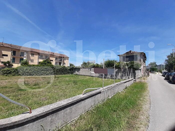 Casa con 5 locali in vendita in SantAngelo in Formis, Capua