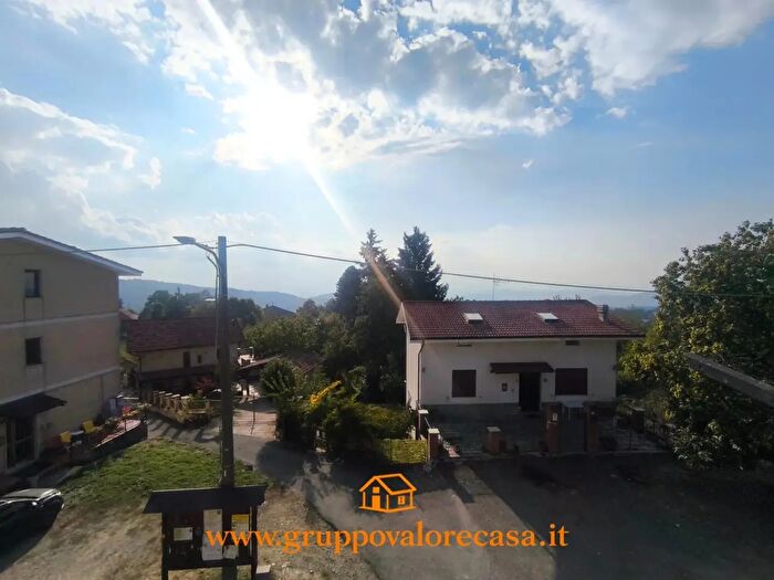 Appartamento trilocale in vendita in Ponzone