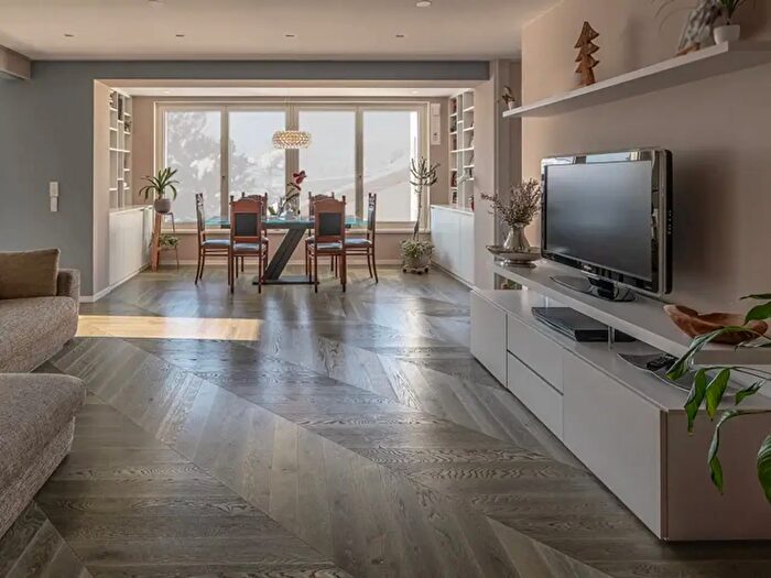 Appartamento trilocale in vendita in Via Euganea, Padova