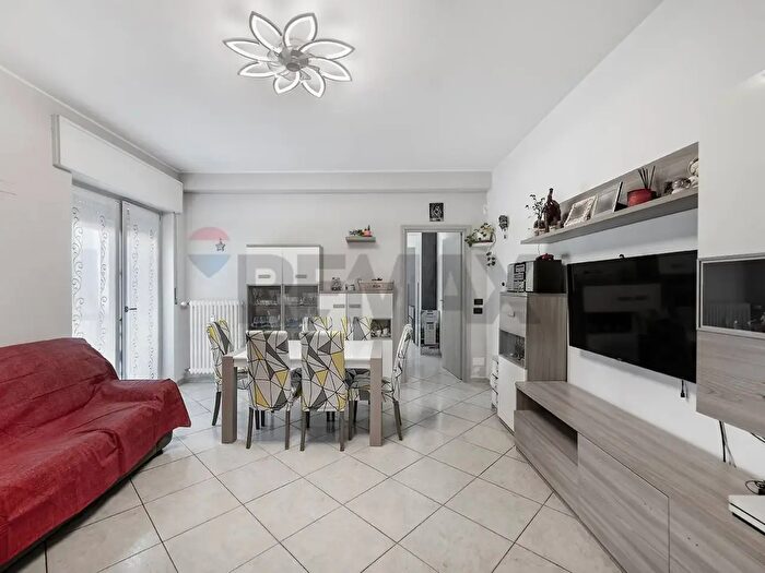 Appartamento con 5 locali in vendita in Corso Roma, Cologno Monzese