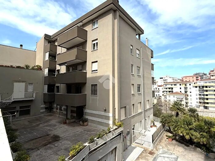Appartamento trilocale in vendita in Via Carso, Sassari