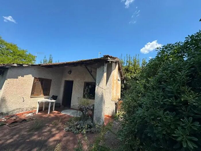 Casa trilocale in vendita in Via Niobe, Roma