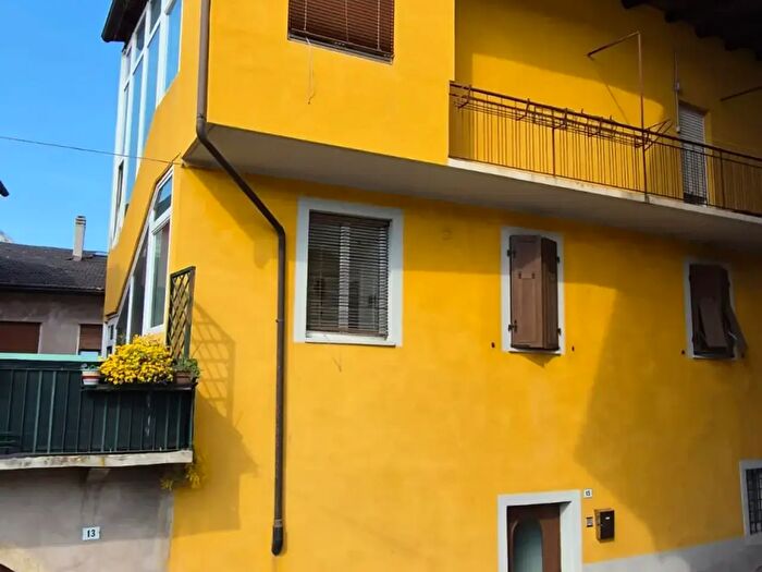 Casa quadrilocale in vendita in Via Camposala, Volano