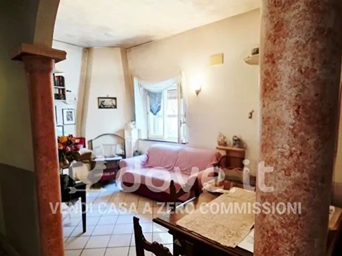 Appartamento trilocale in vendita in Via San Filippo, Castiglione DOrcia