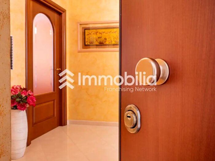 Appartamento trilocale in vendita in Corso Rosselli, Torino