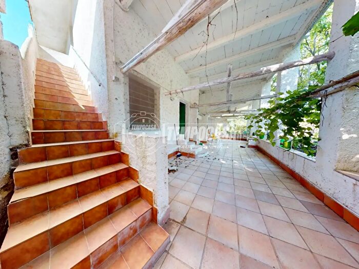 Casa quadrilocale in vendita in Via Carlo Marx, Nulvi