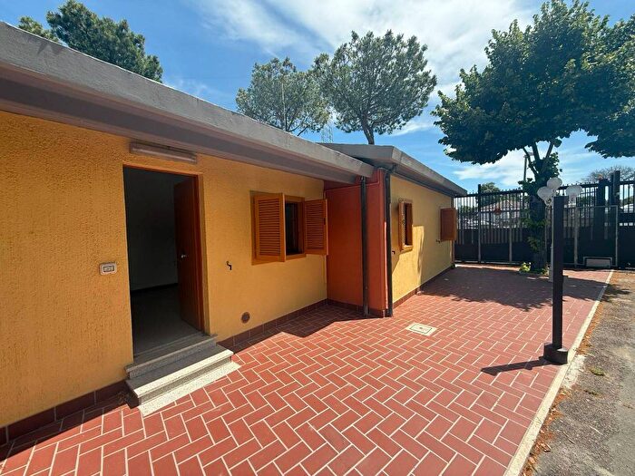 Casa trilocale in affitto in Via Giovanni Giuseppe Gizzi, Casal Lumbroso, Roma