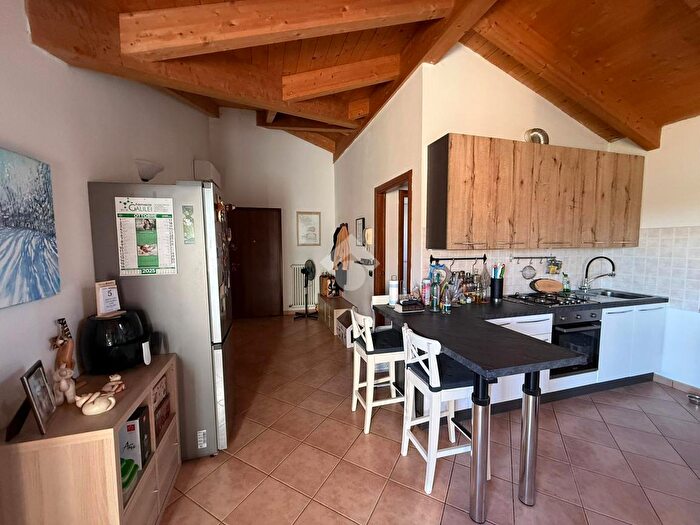 Appartamento trilocale in vendita in Via Tragni, Gattatico