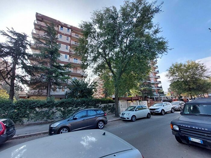 Casa trilocale in affitto in Viale Luigi Pinto, Provincia Nuova Ospedale, Foggia