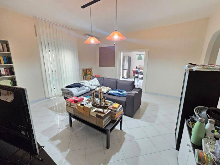 Appartamento trilocale in affitto in Quarto