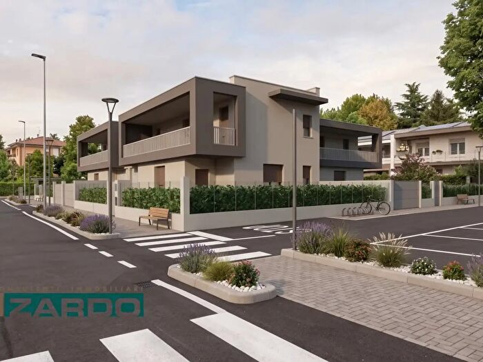 Casa quadrilocale in vendita in Via San Pancrazio, Loria