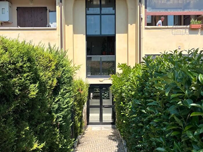 Appartamento con 5 locali in vendita in Via Lavino, Monte San Pietro