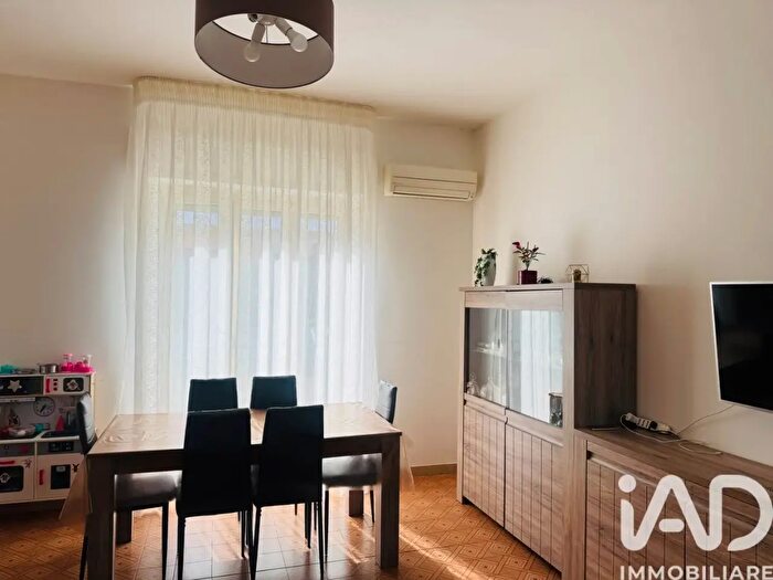 Appartamento quadrilocale in vendita in Via Crucioli, Grottammare