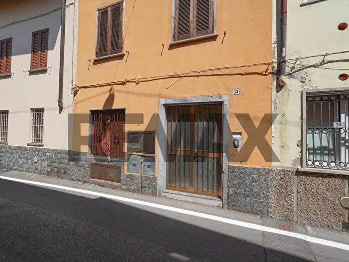 Appartamento monolocale in vendita in Via Vittoria, Bonate Sopra
