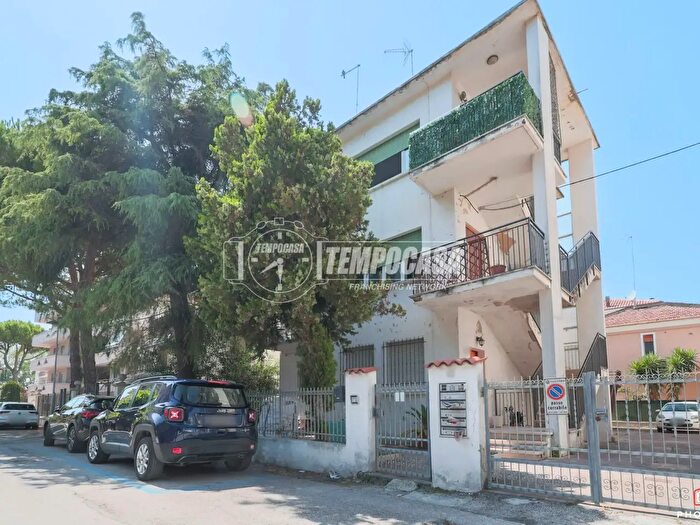 Appartamento bilocale in vendita in Viale Montebelluna, Rimini