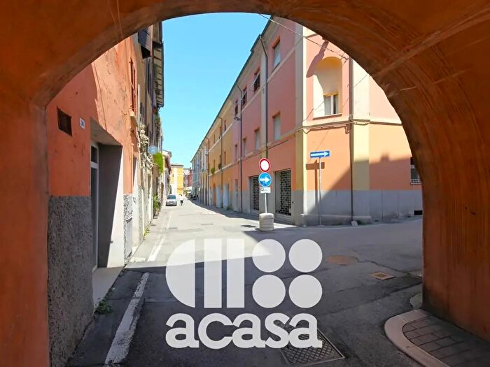 Appartamento trilocale in vendita in Via Pescheria, Cesena