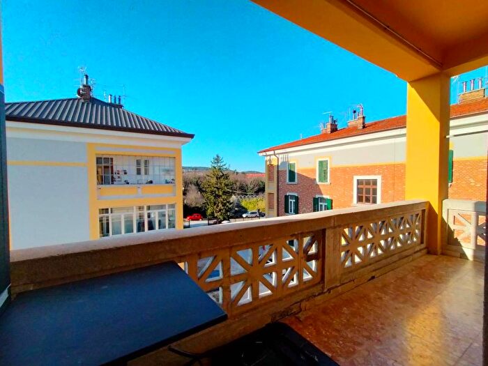 Appartamento trilocale in affitto in Via della Ferrovia, Opicina, Trieste