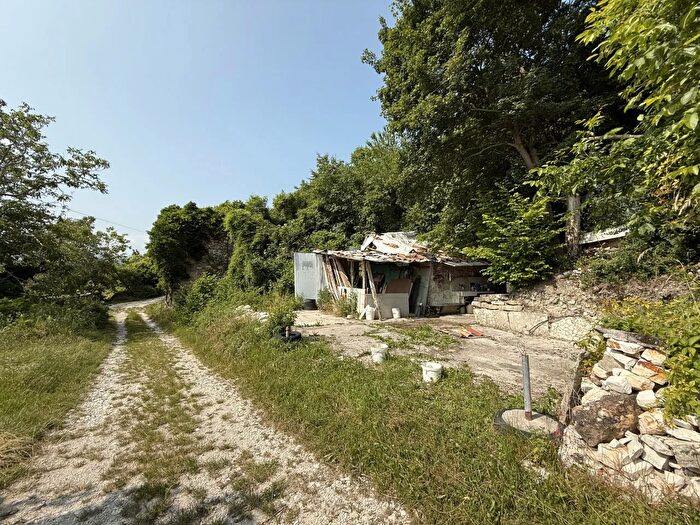 Casa quadrilocale in vendita in Tregnago