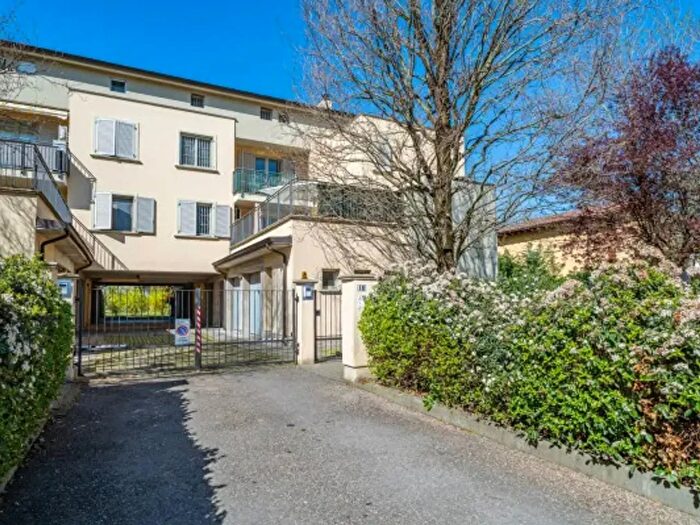 Appartamento trilocale in vendita in Via Friuli Venezia Giulia, Reggio Emilia