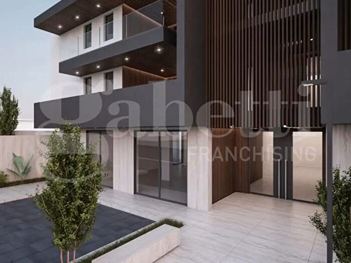 Appartamento quadrilocale in vendita in Via Milano, San Marcellino
