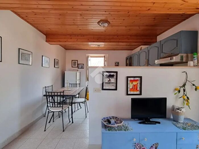 Appartamento trilocale in vendita in Via Giuseppe Verdi, Segni