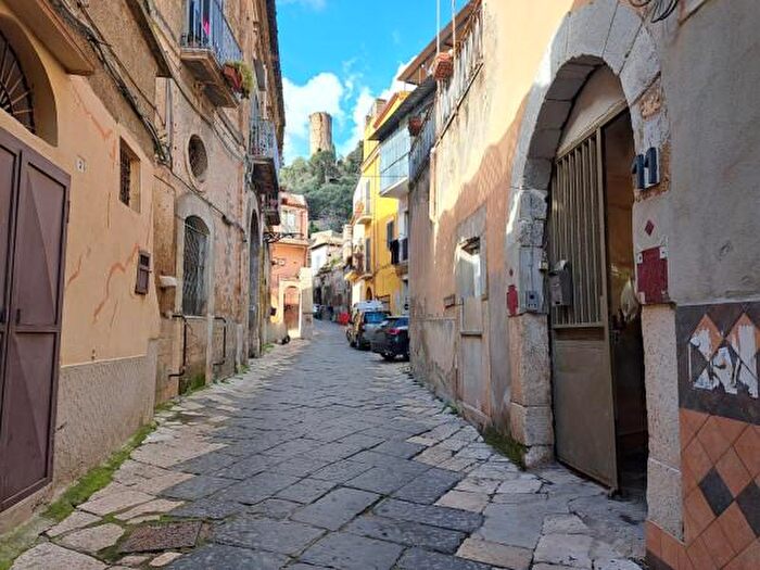 Appartamento bilocale in vendita in Via SantAntonio Abate, Maddaloni