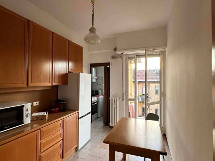 Appartamento trilocale in affitto in Via Antonio Grossich, Città Studi, Milano