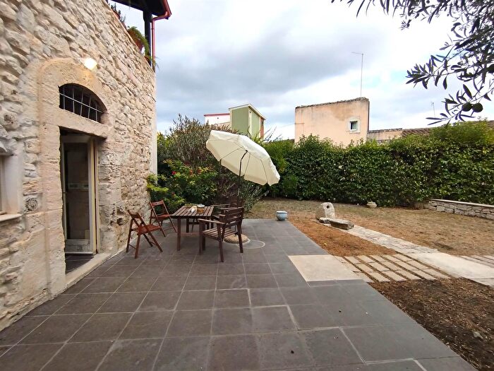 Casa con 9 locali in vendita in Ragusa