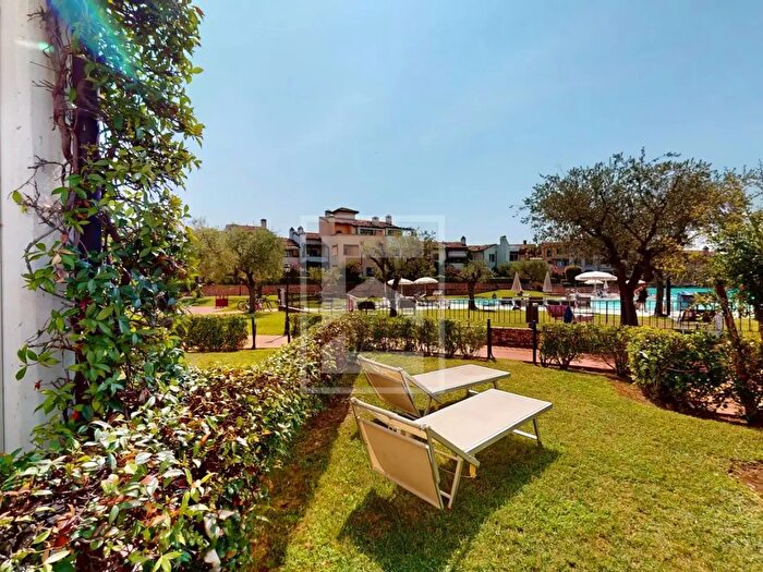 Appartamento trilocale in vendita in Località Sermana, Peschiera Del Garda