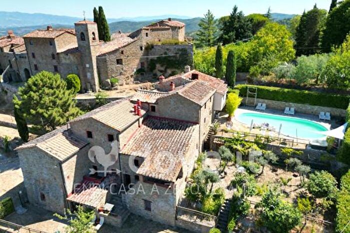 Appartamento con 5 locali in vendita in Strada di Val di Sambra, Castelnuovo Berardenga