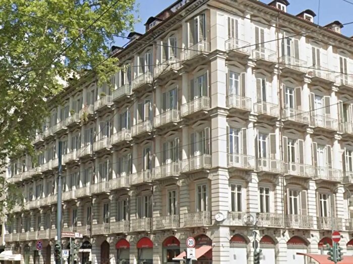 Appartamento con 5 locali in vendita in Corso Vittorio Emanuele II, Torino