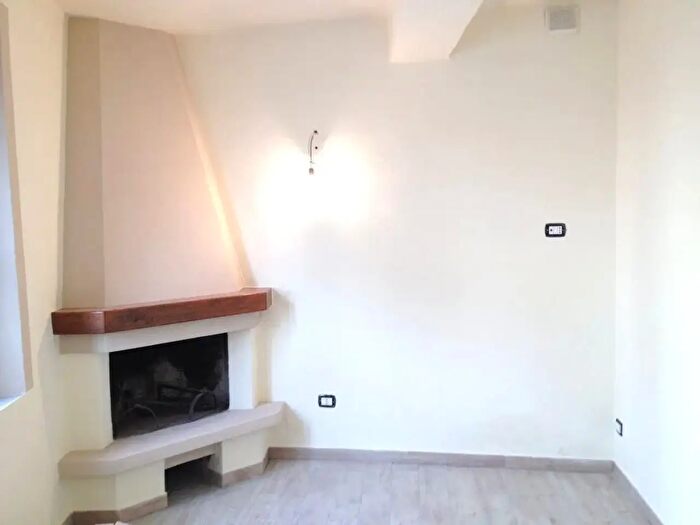 Casa trilocale in vendita in Lucca