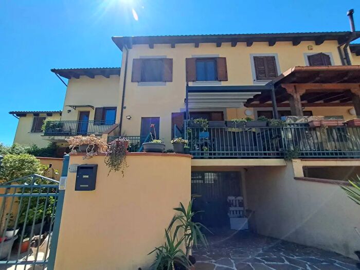 Casa con 5 locali in vendita in Via Rimembranze, Amelia