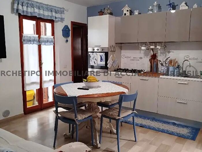 Appartamento con 7 locali in vendita in Cupra Marittima