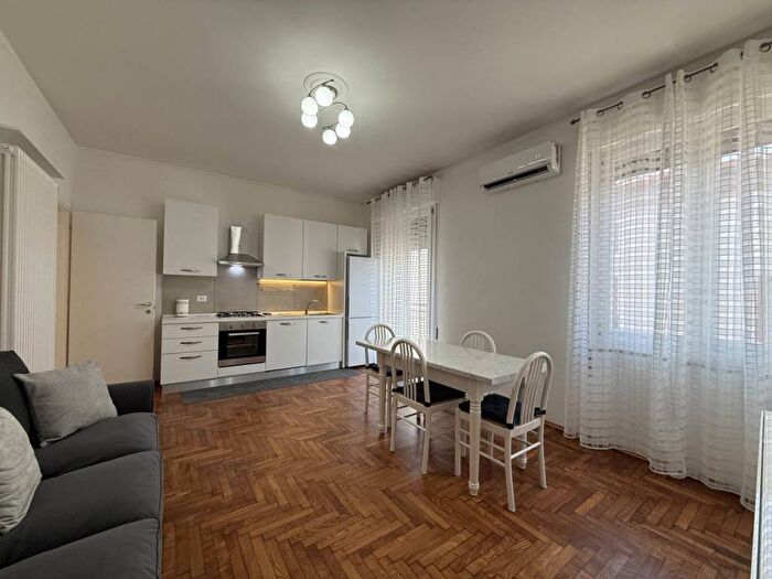 Appartamento con 5 locali in affitto in Via Marco Minghetti, Centro, Legnago
