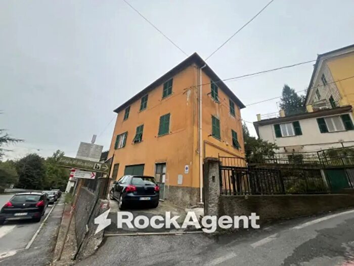 Appartamento quadrilocale in vendita in Via alla Vittoria, Busalla