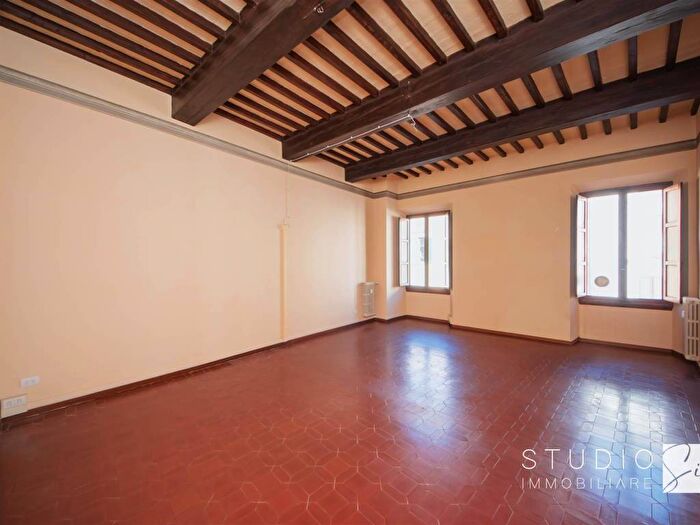 Appartamento quadrilocale in affitto in Via Giosuè Carducci, Piazza della Sala, Pistoia