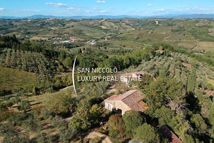 Casa con 6 locali in vendita in Via Malafrasca, San Casciano In Val Di Pesa