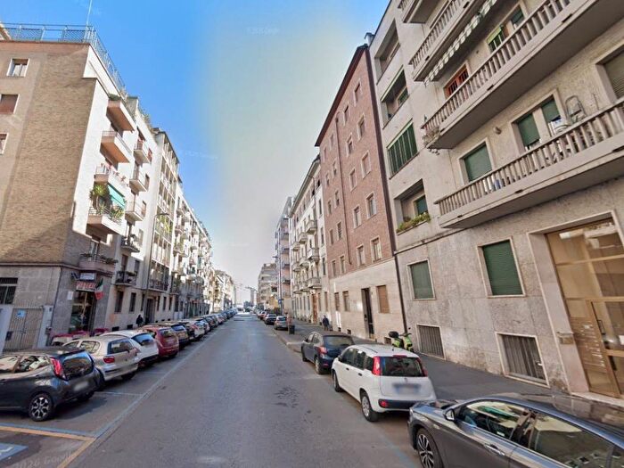Appartamento monolocale in affitto in Via Gianfranco Zuretti, Cascina dei Pomi, Milano