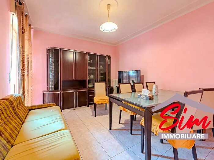Appartamento trilocale in vendita in Via G B Magistrini, Novara