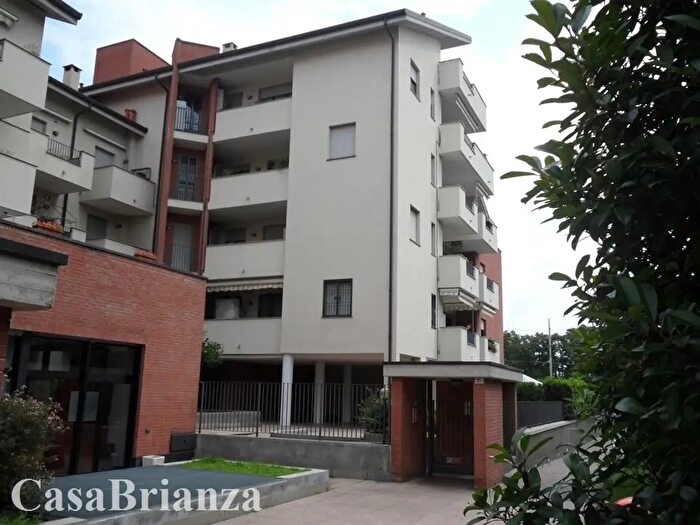 Appartamento bilocale in affitto in Via Petrarca, Lissone