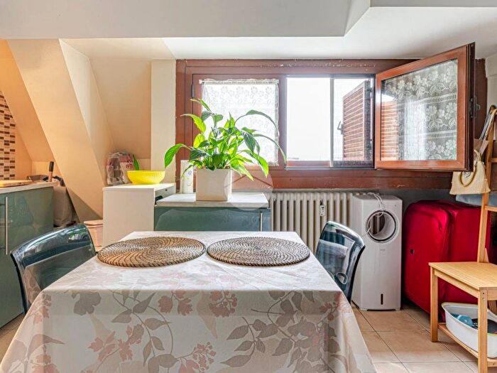 Appartamento monolocale in affitto in Via Alfonso Capecelatro, San Siro, Milano