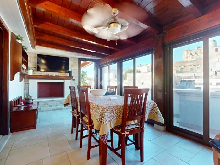Casa trilocale in vendita in Via Dragonetti Bonifacio, Oria